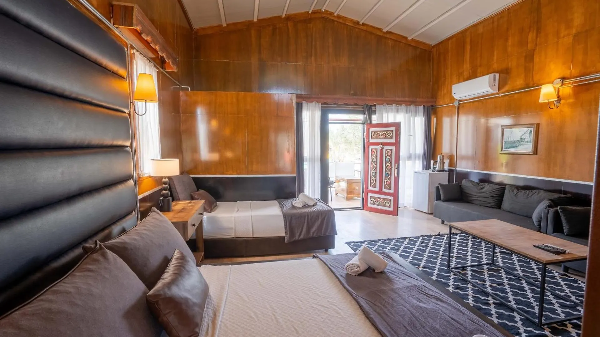 Alloggio per agriturismo Villa Simlarda Country Club Ayvalı Turchia