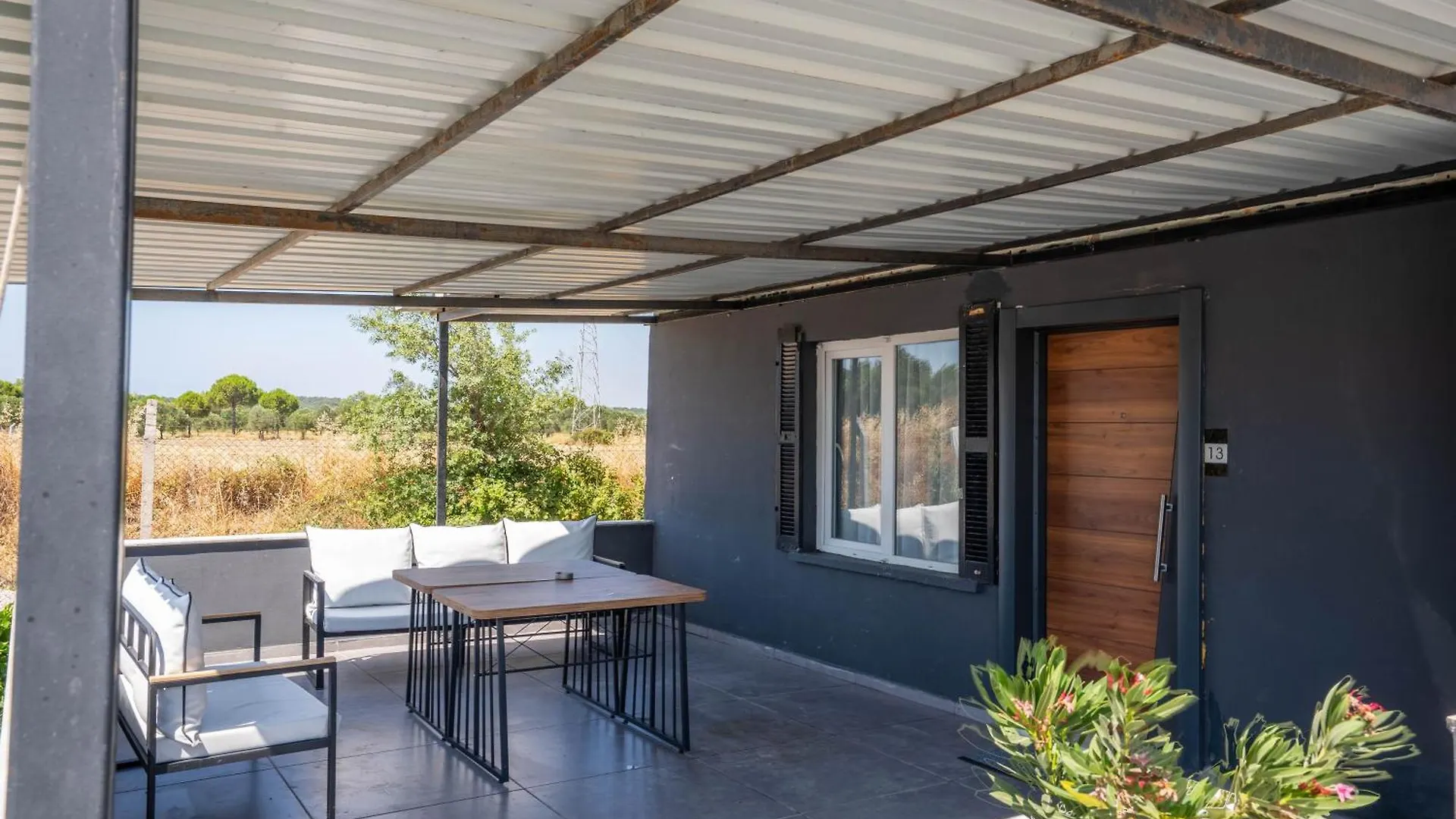 Simlarda Country Club Ayvalik Villa